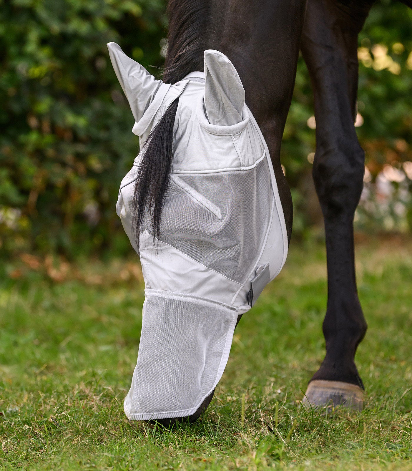 Maschera anti-mosche premium con protezione per orecchie e naso, nera