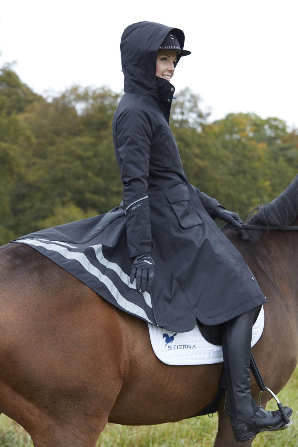 Nova Regenmantel Stierna